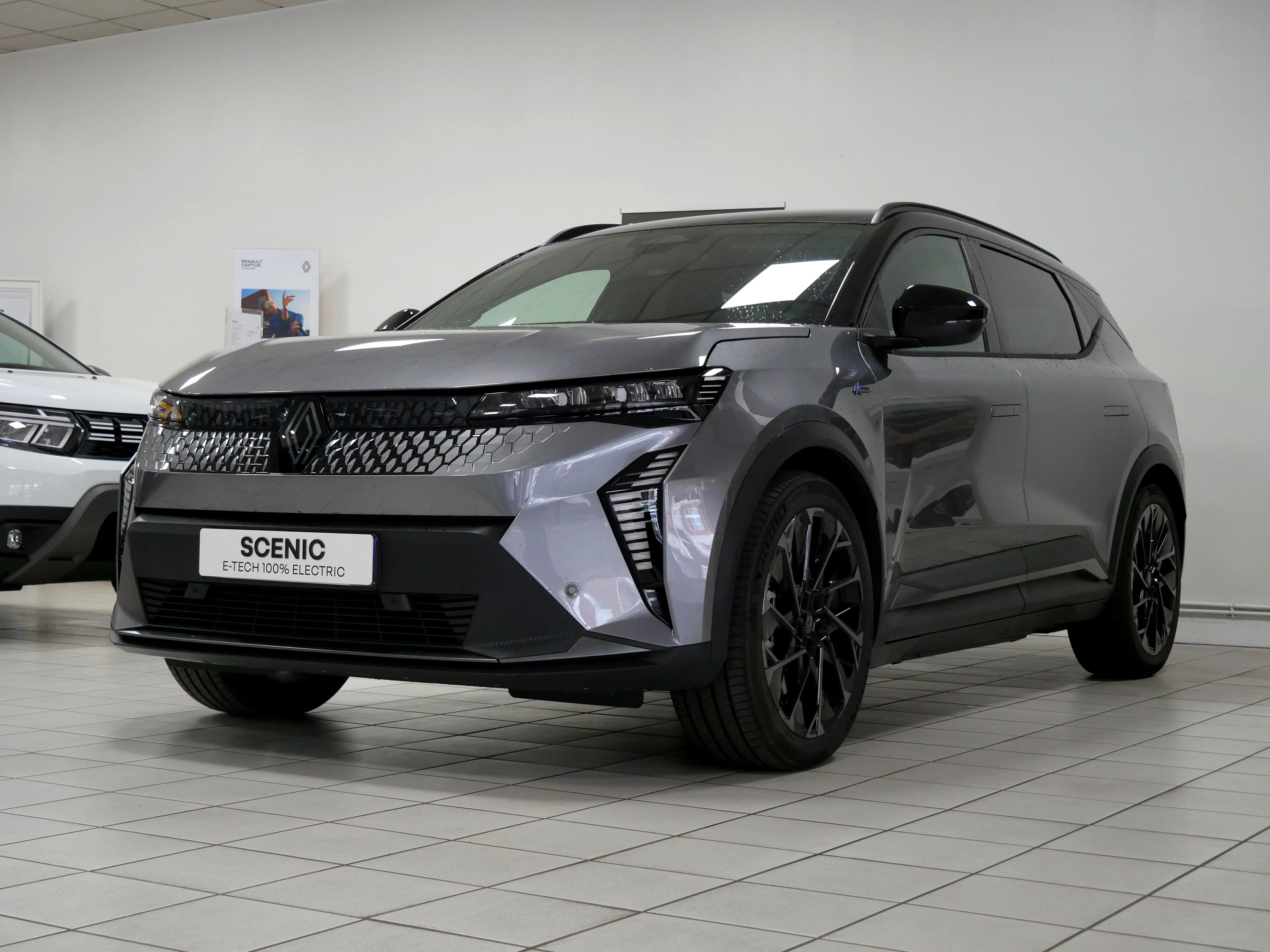 UN GARAGE EN CENTRE-VILLE