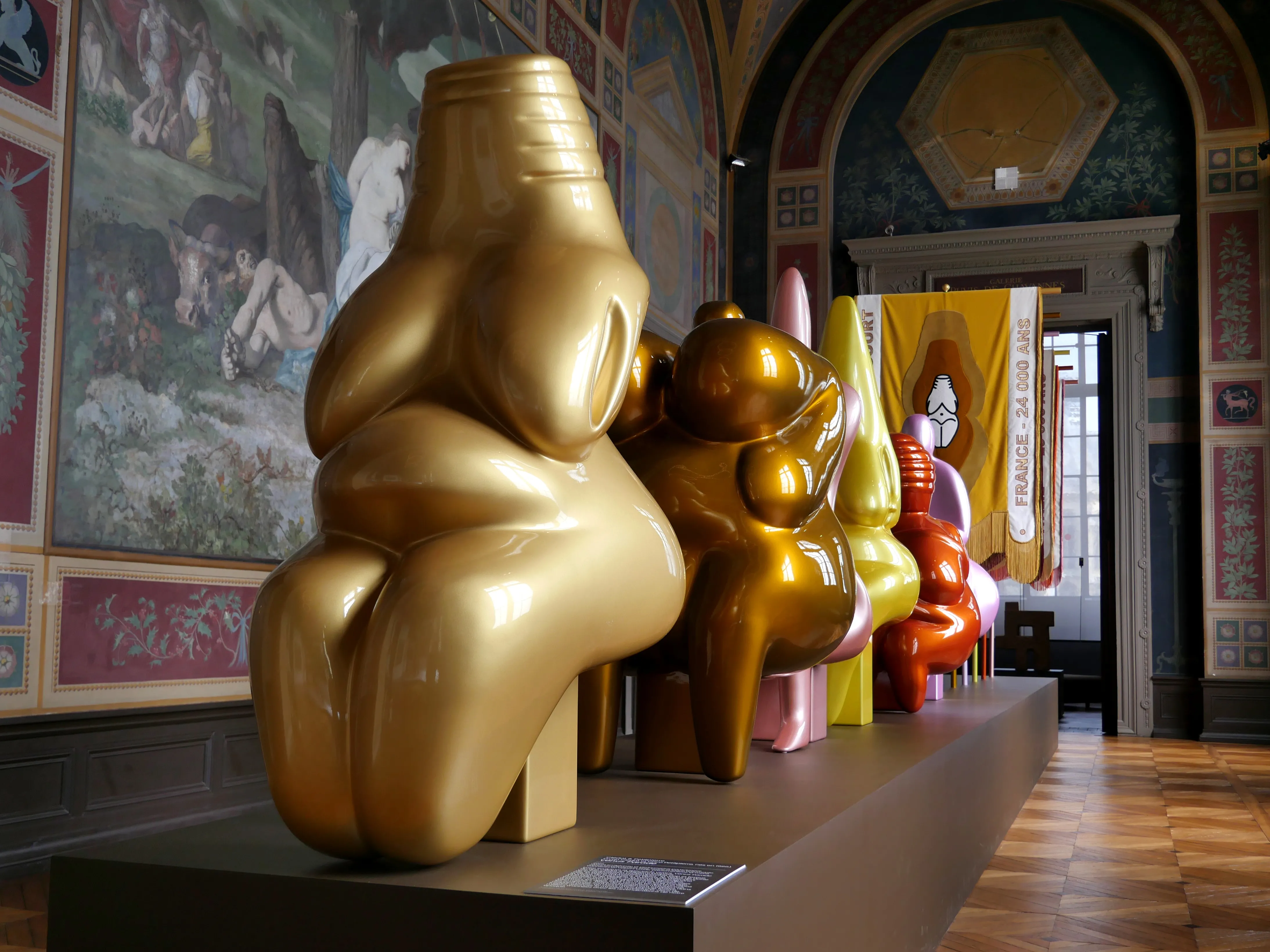 LA SOMME DES PRÉHISTOIRES