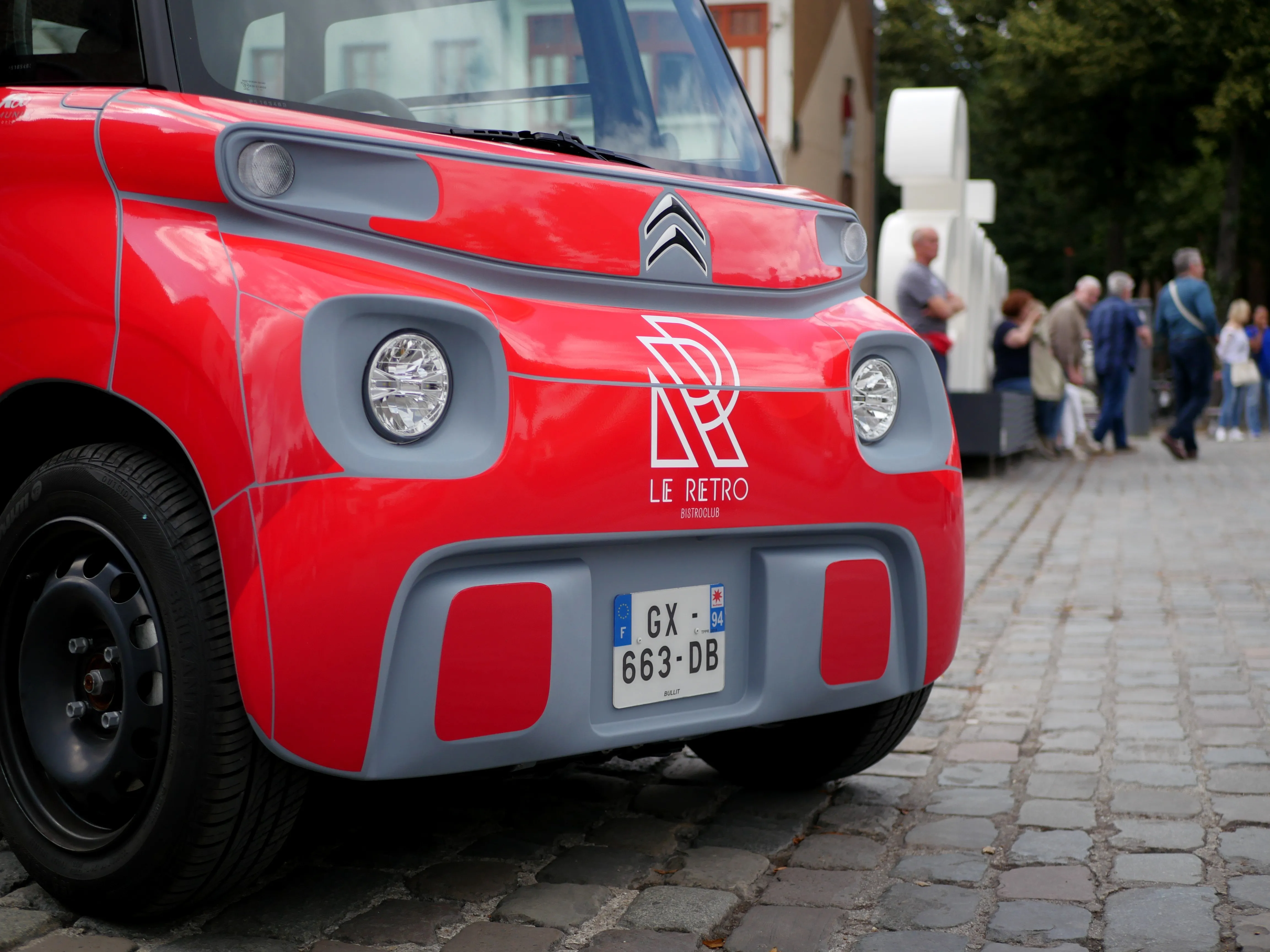 UNE COM' QUI A DU BON