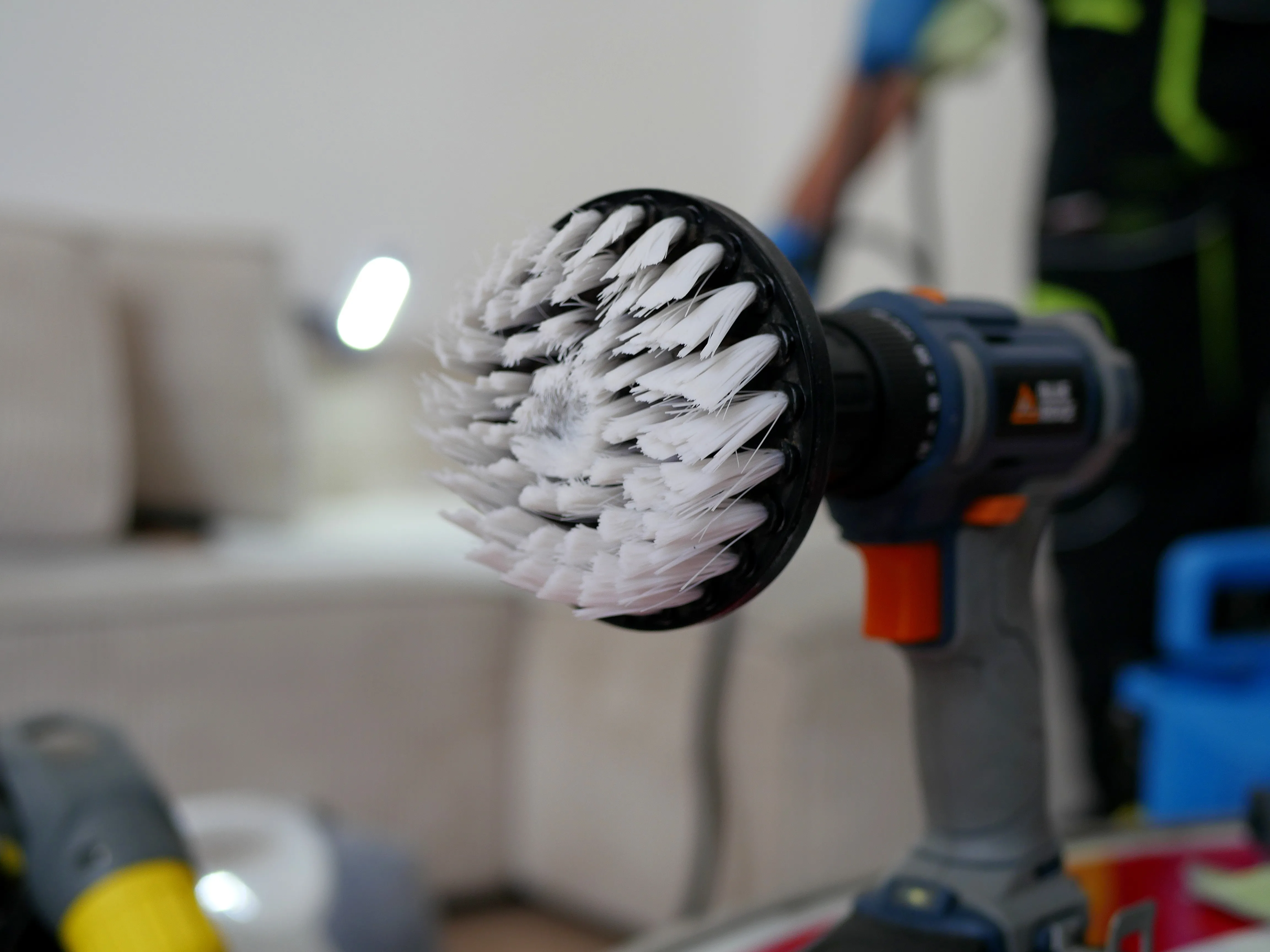 IL A LE SOUCI DU DÉTAIL