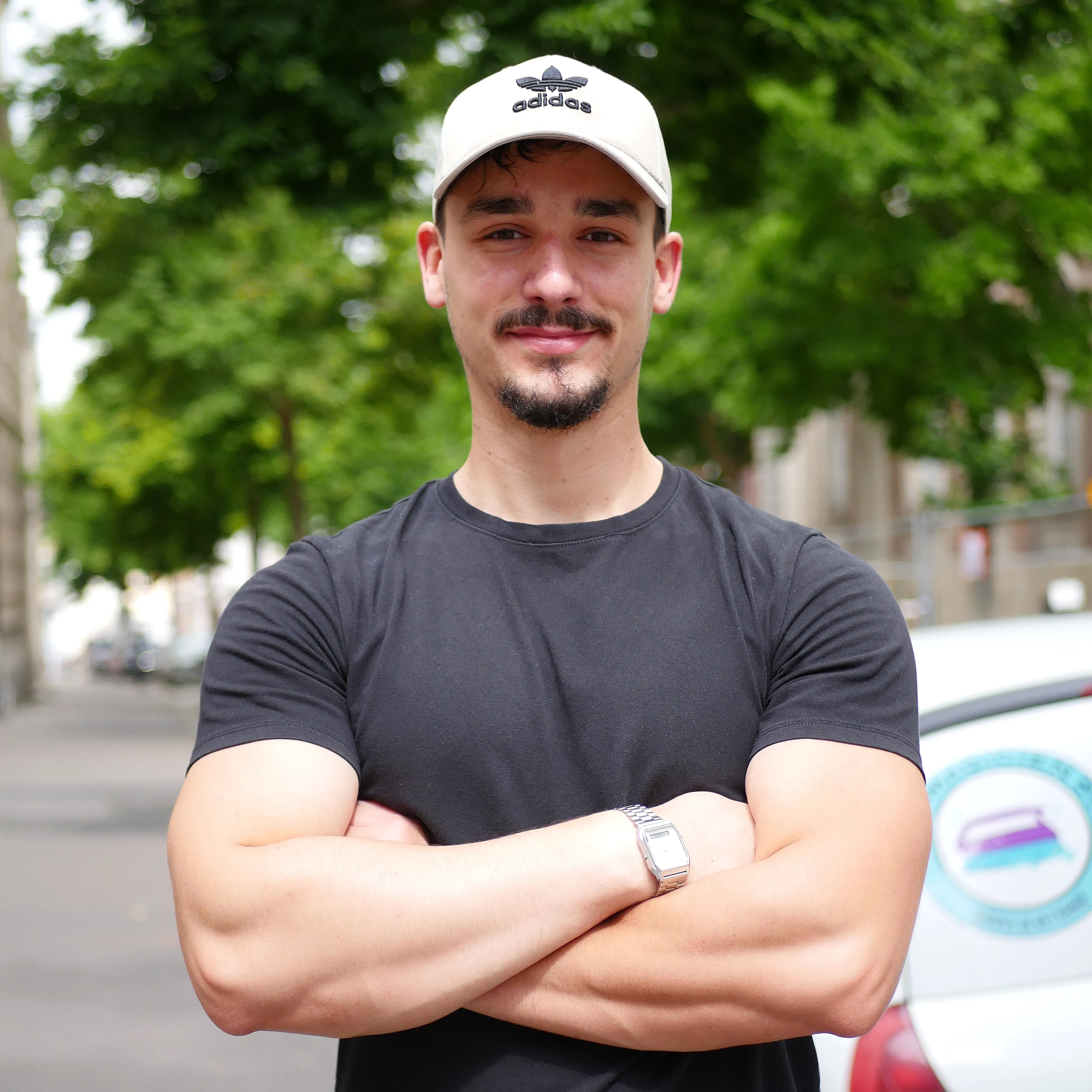 IL A LE SOUCI DU DÉTAIL