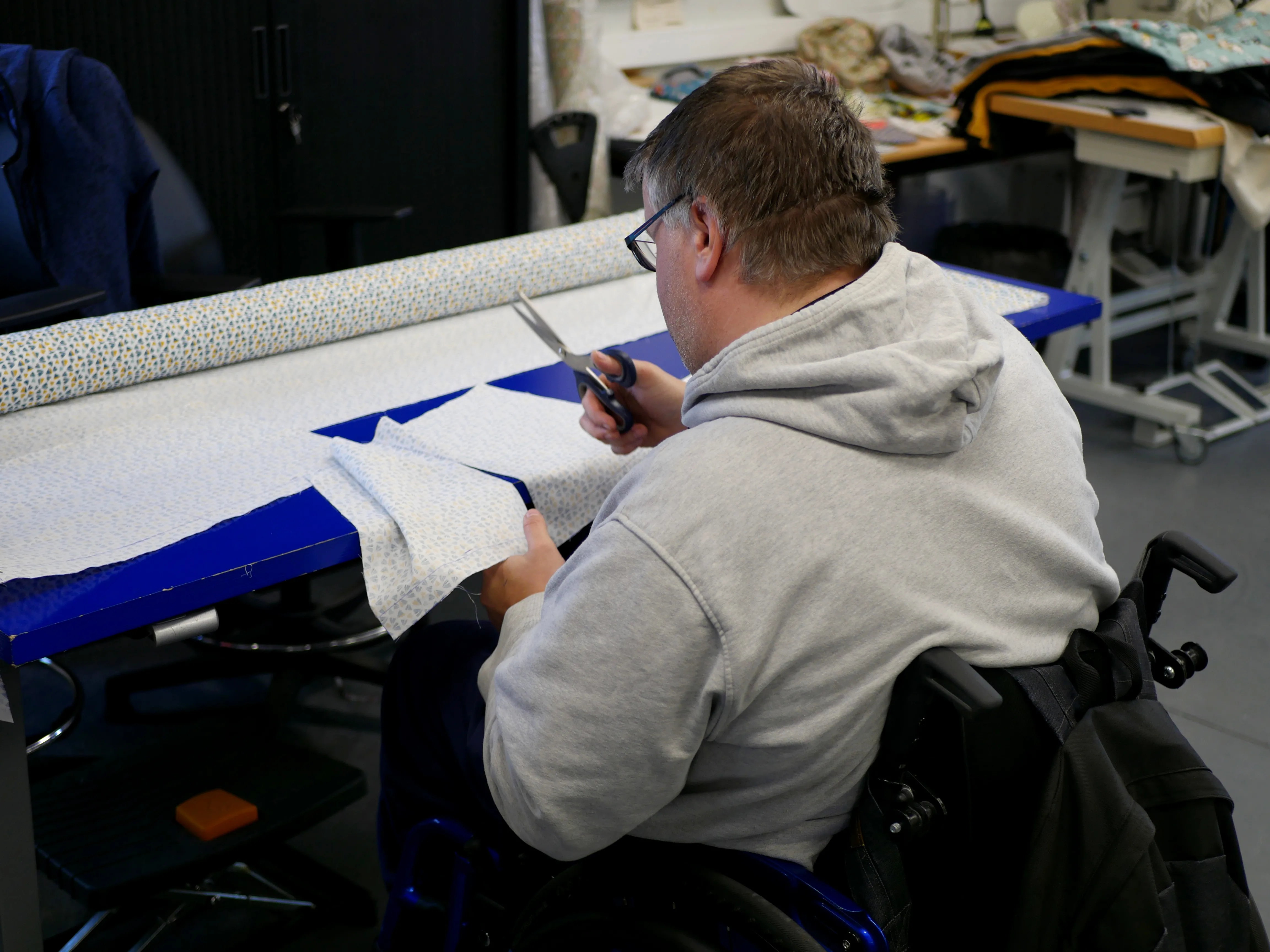 TRAVAILLER SANS HANDICAP