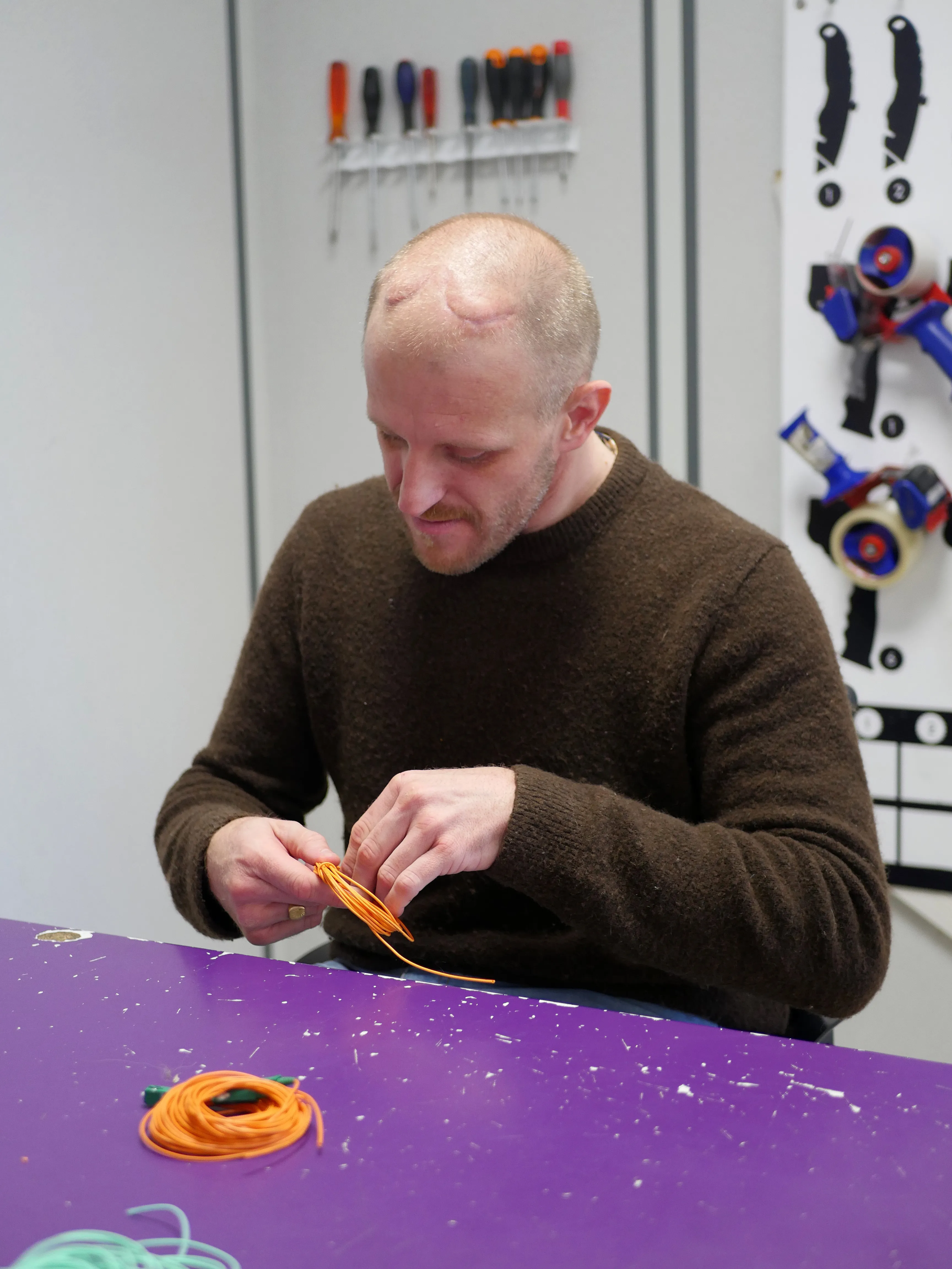 TRAVAILLER SANS HANDICAP