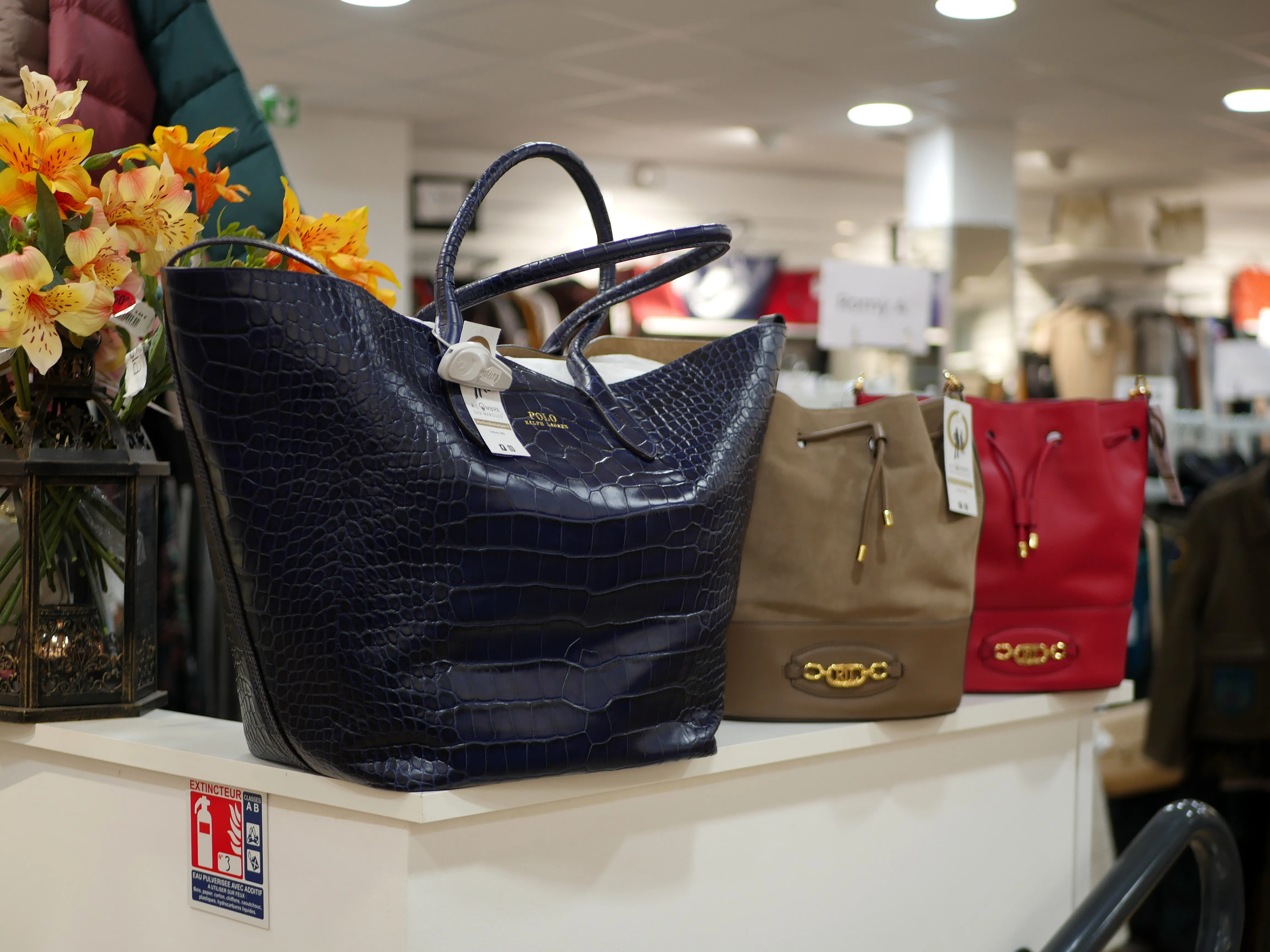 DE L'OUTLET HAUT DE GAMME