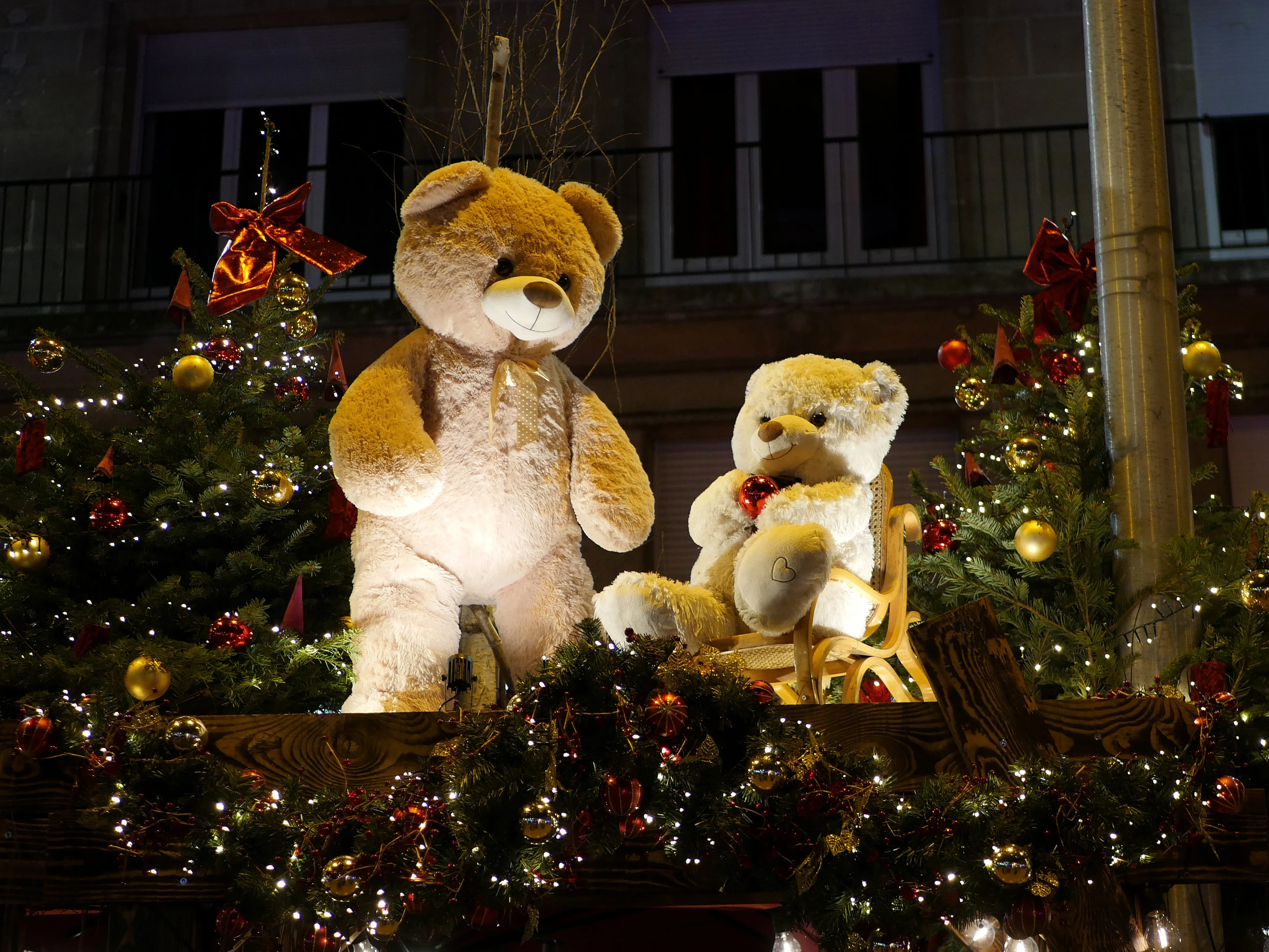 LE MARCHÉ DE NOËL EST OFFICIELLEMENT OUVERT
