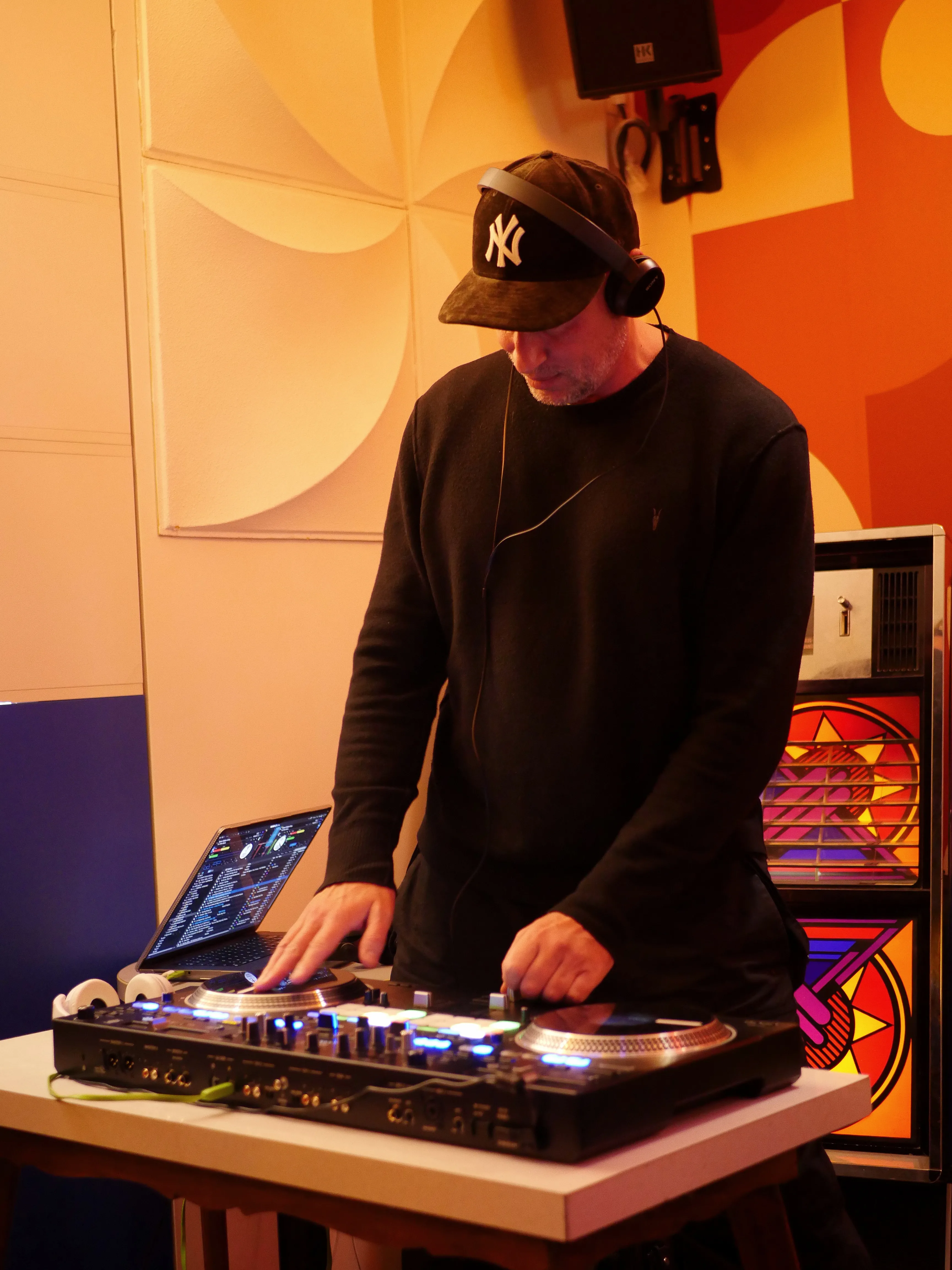 RETOUR DANS LES ANNÉES 70