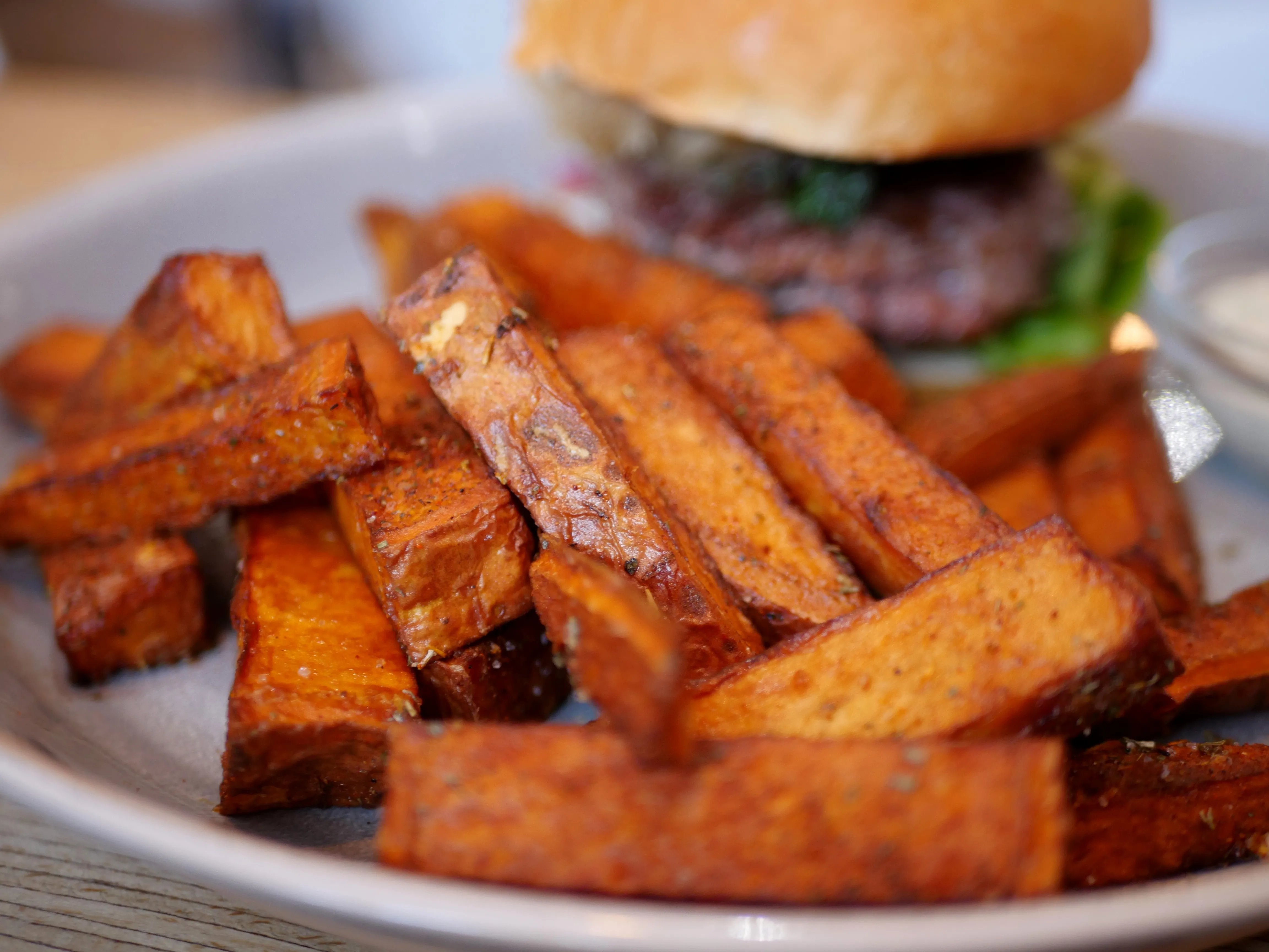 DU NOUVEAU À L'EDEN BURGER