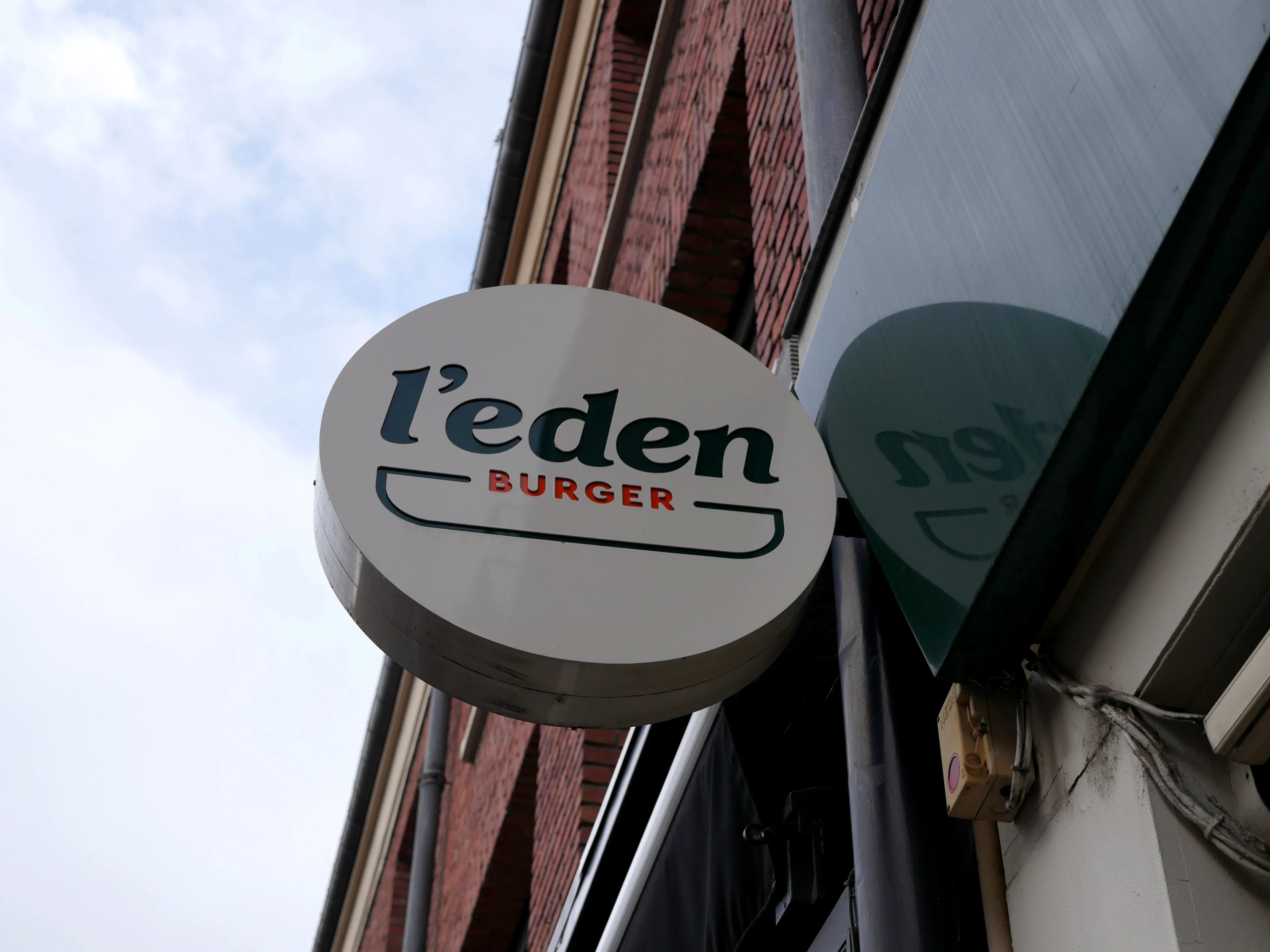 DU NOUVEAU À L'EDEN BURGER