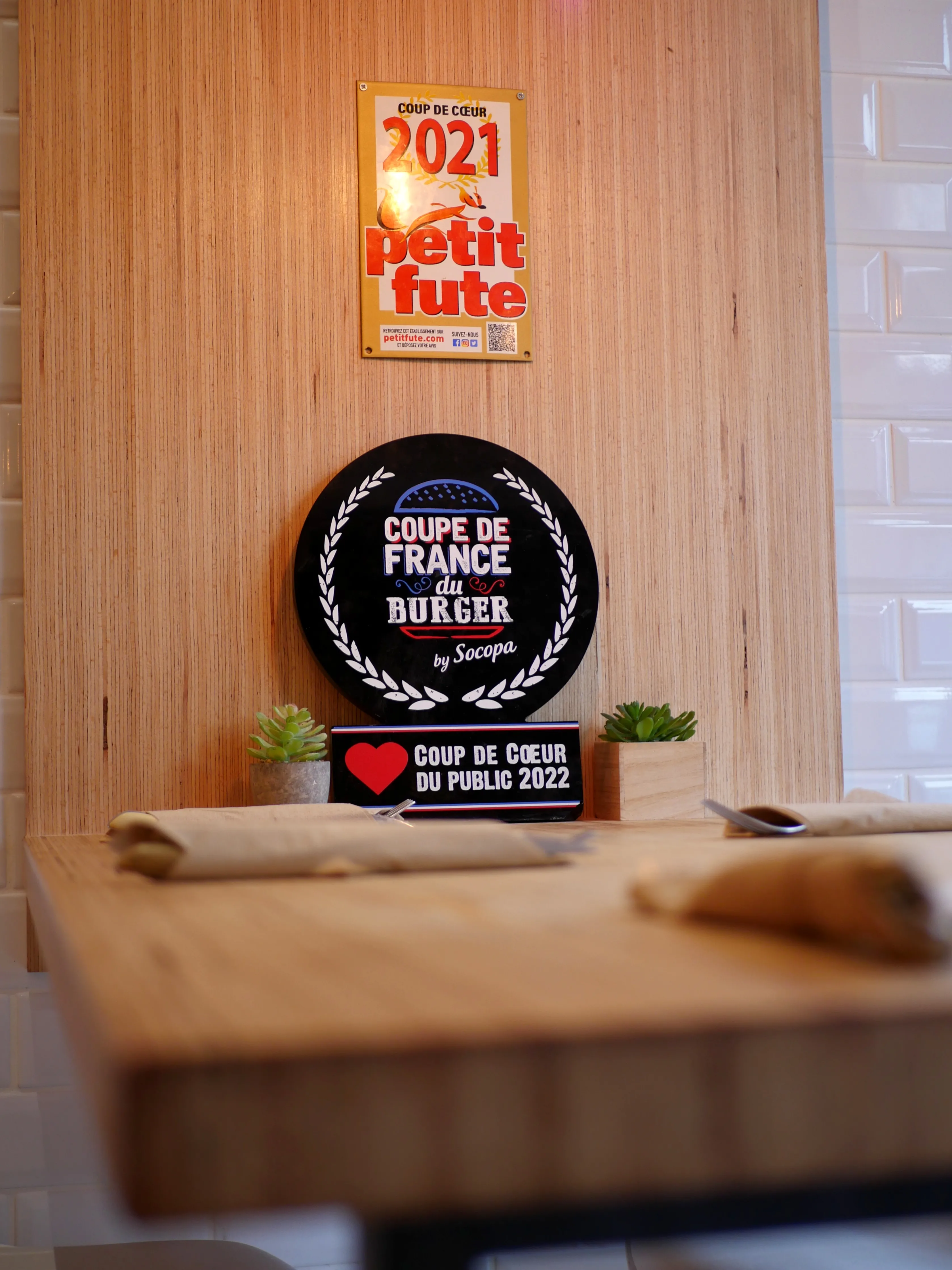 DU NOUVEAU À L'EDEN BURGER