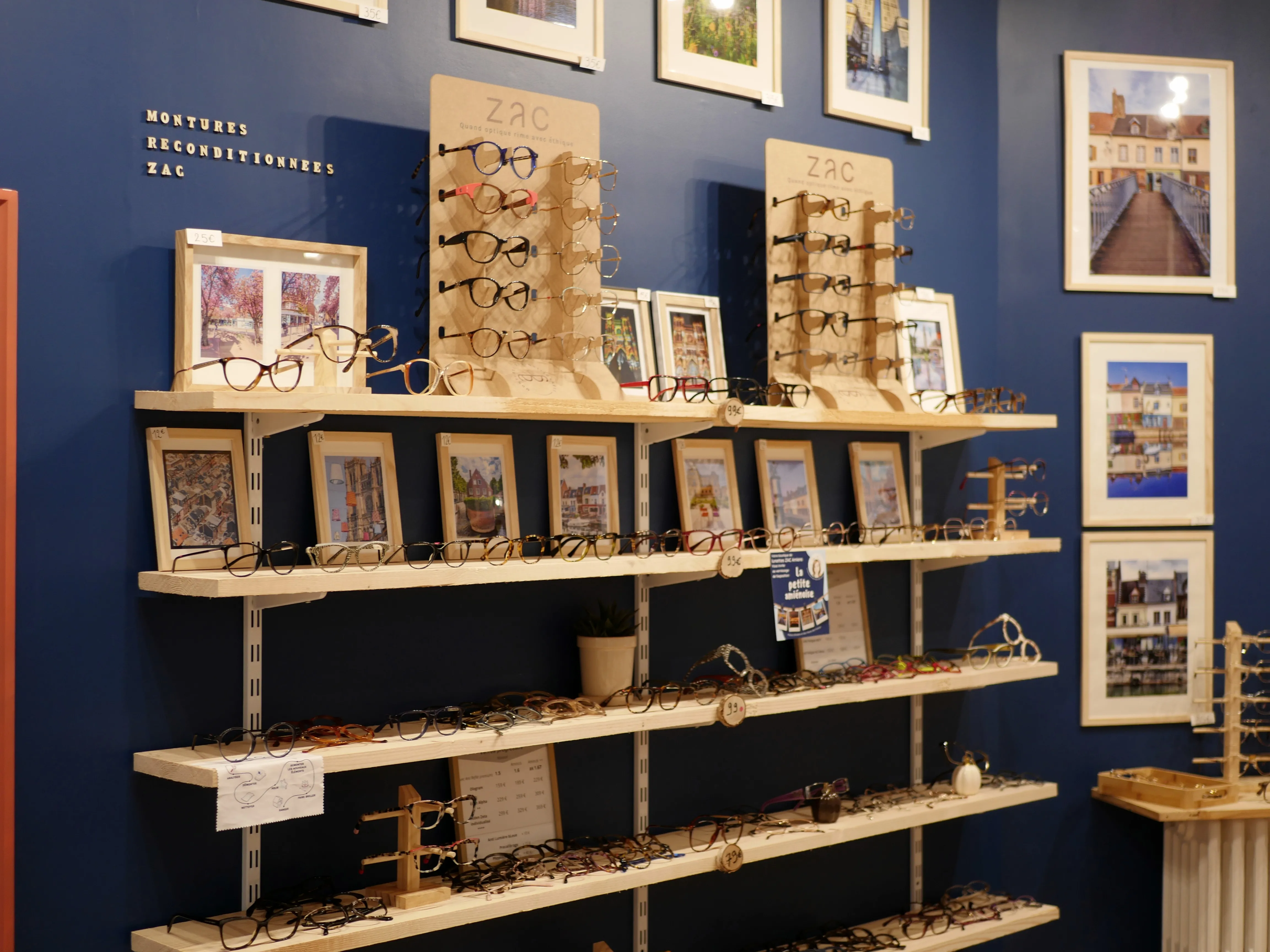 LA PETITE AMIÉNOISE EXPOSE