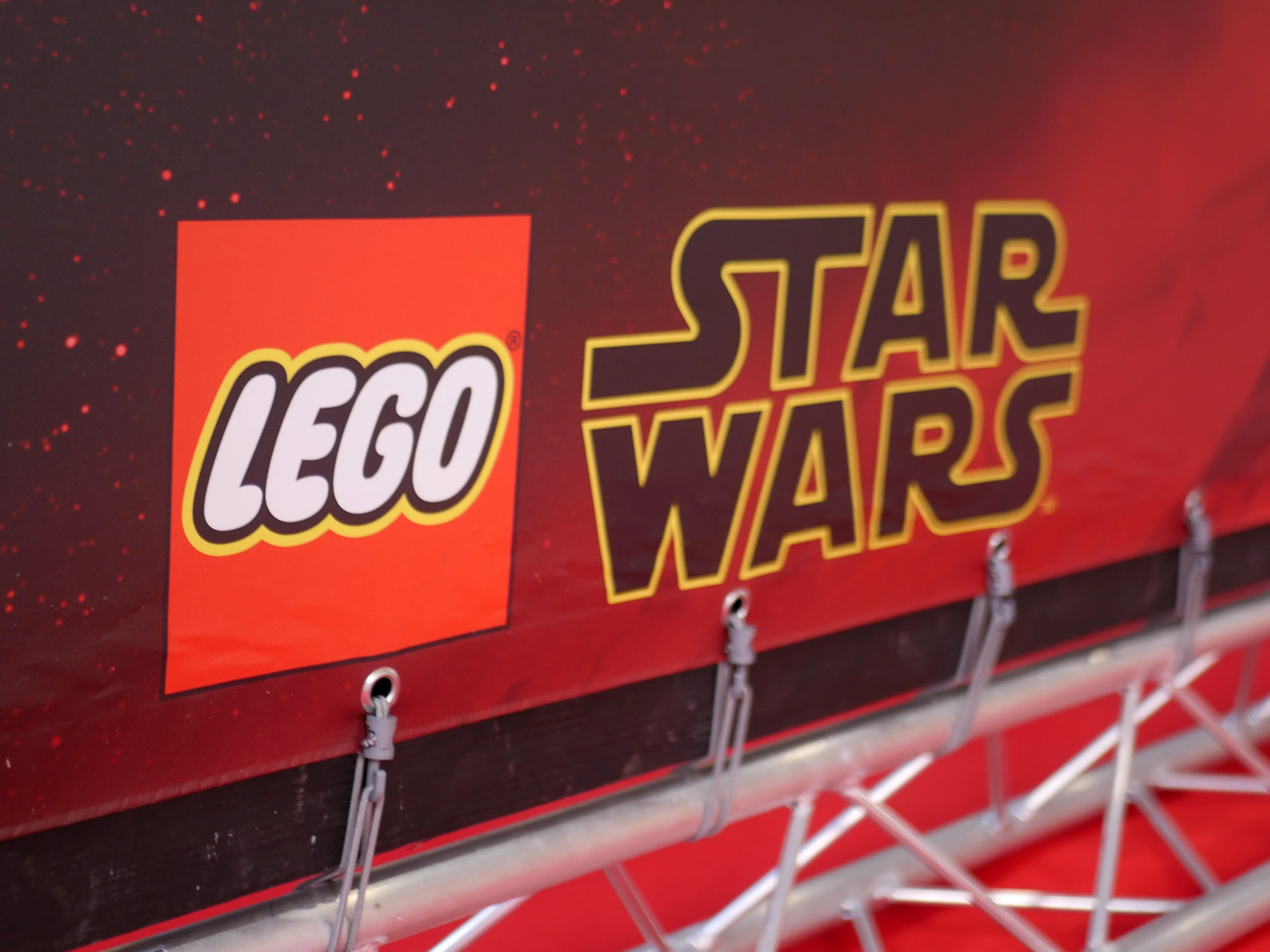 UN VOYAGE INTERGALAC'BRIQUES