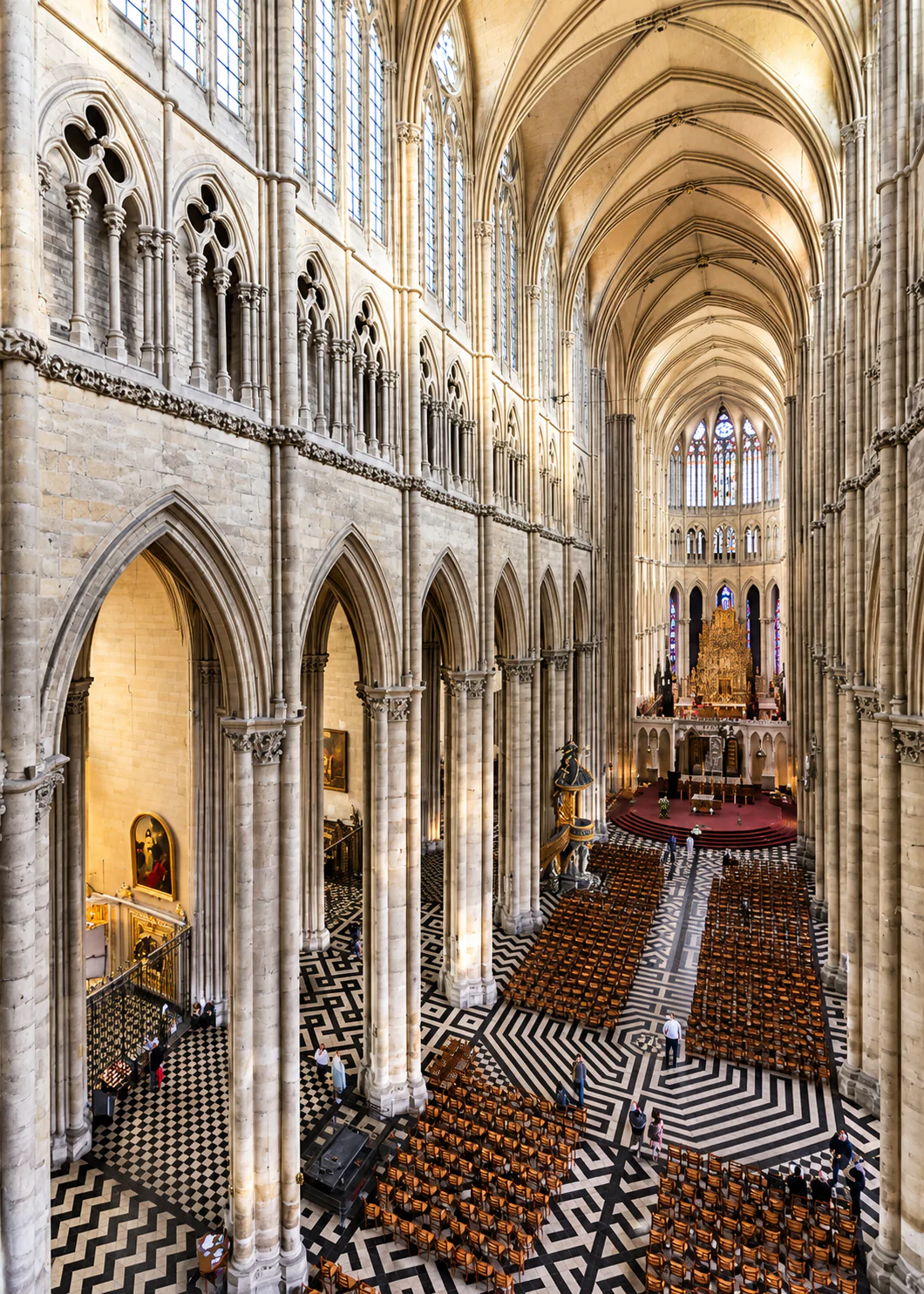 Visite guidée | Cathédrale : Du CIAP à la nef