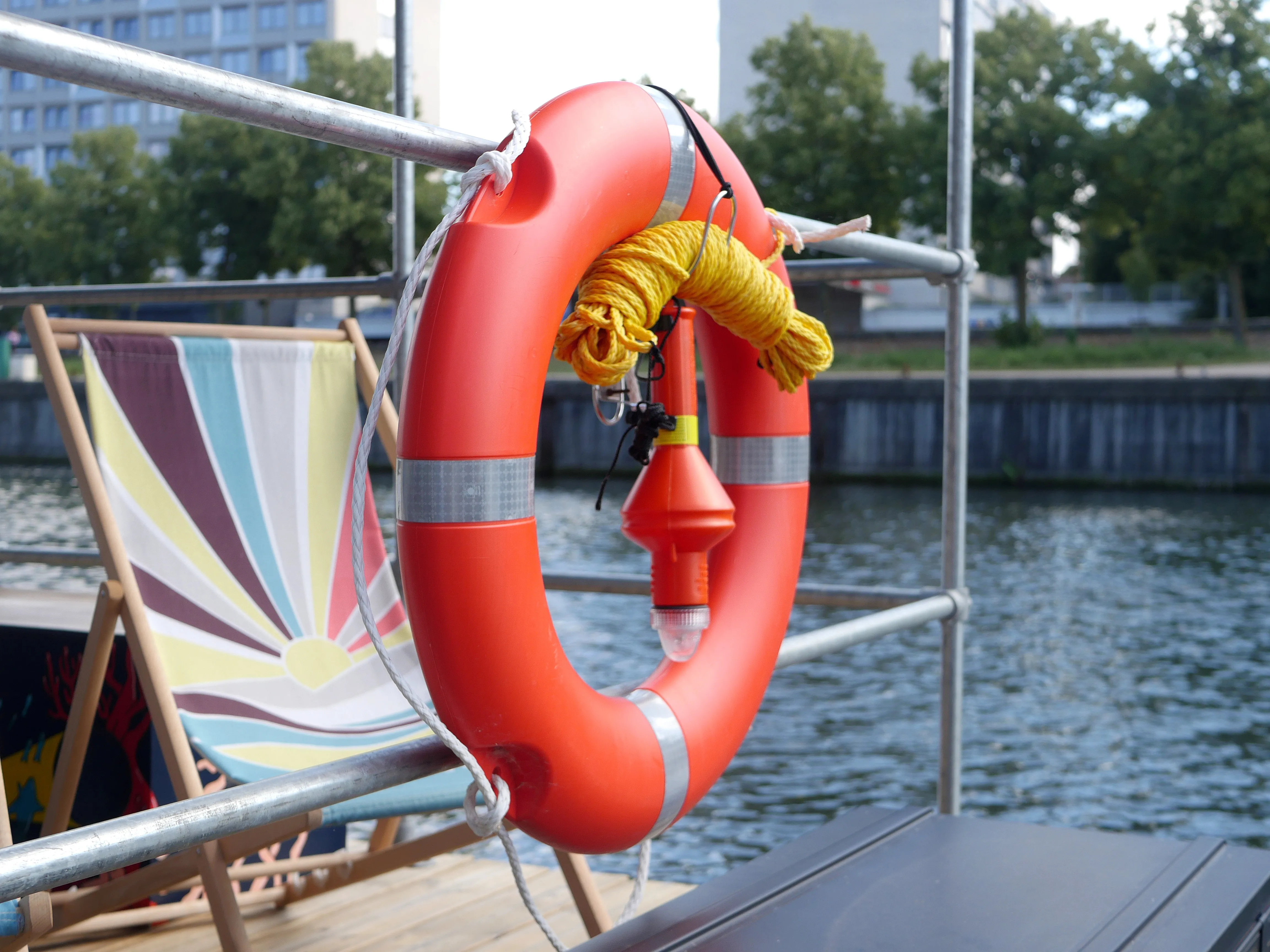Balade en bateau solaire à Amiens
