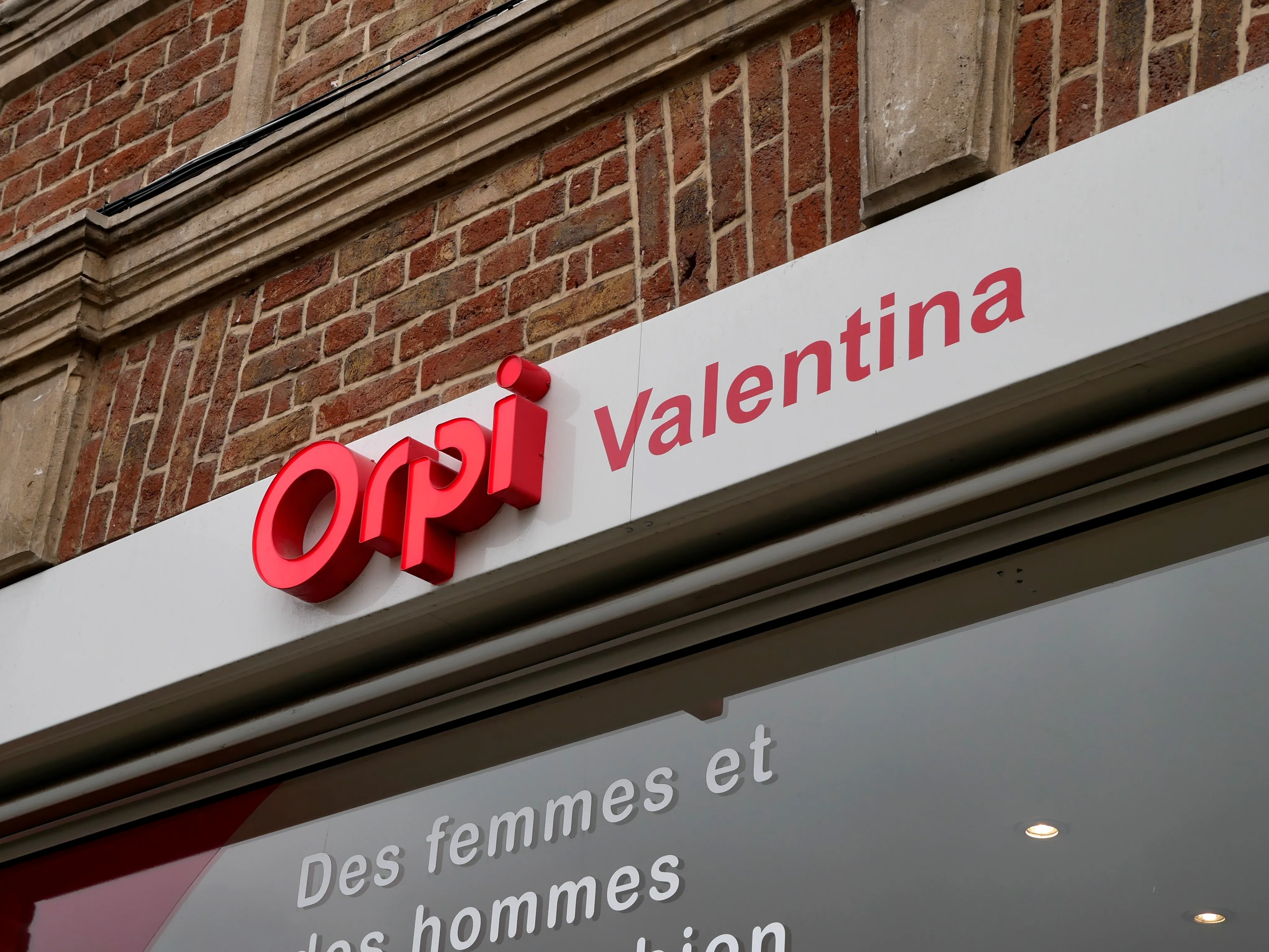 Une agence immobilière locale, humaine et engagée !