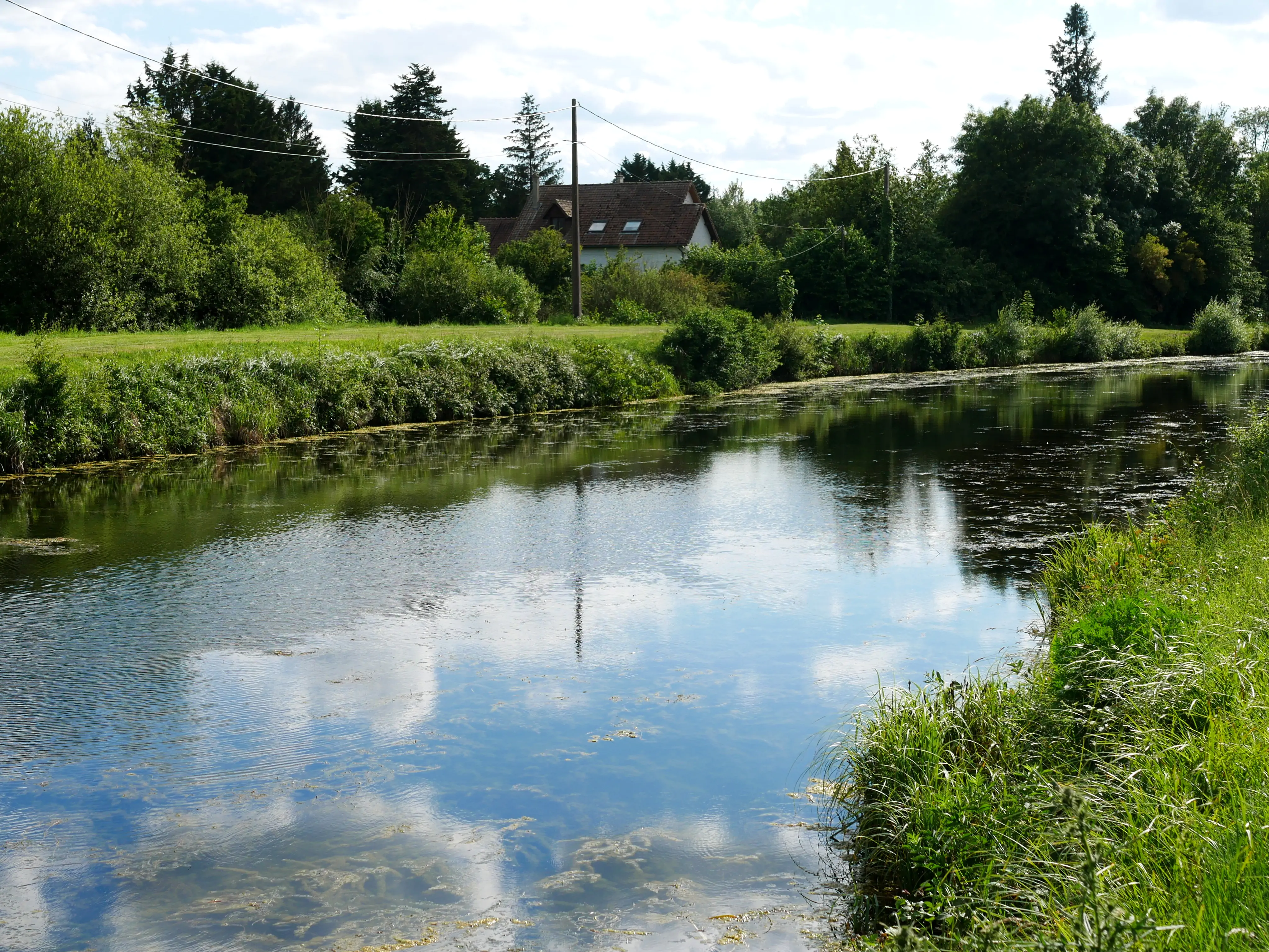 Pagayez en toute liberté sur le canal de la Somme